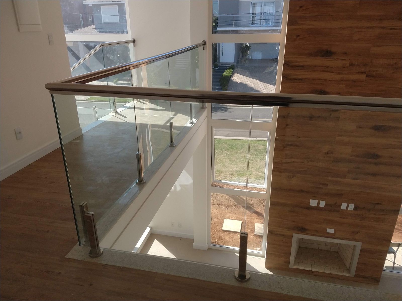 Luz Natural como Amplificador: Como Ampliar Apartamentos Pequenos com Design Inteligente